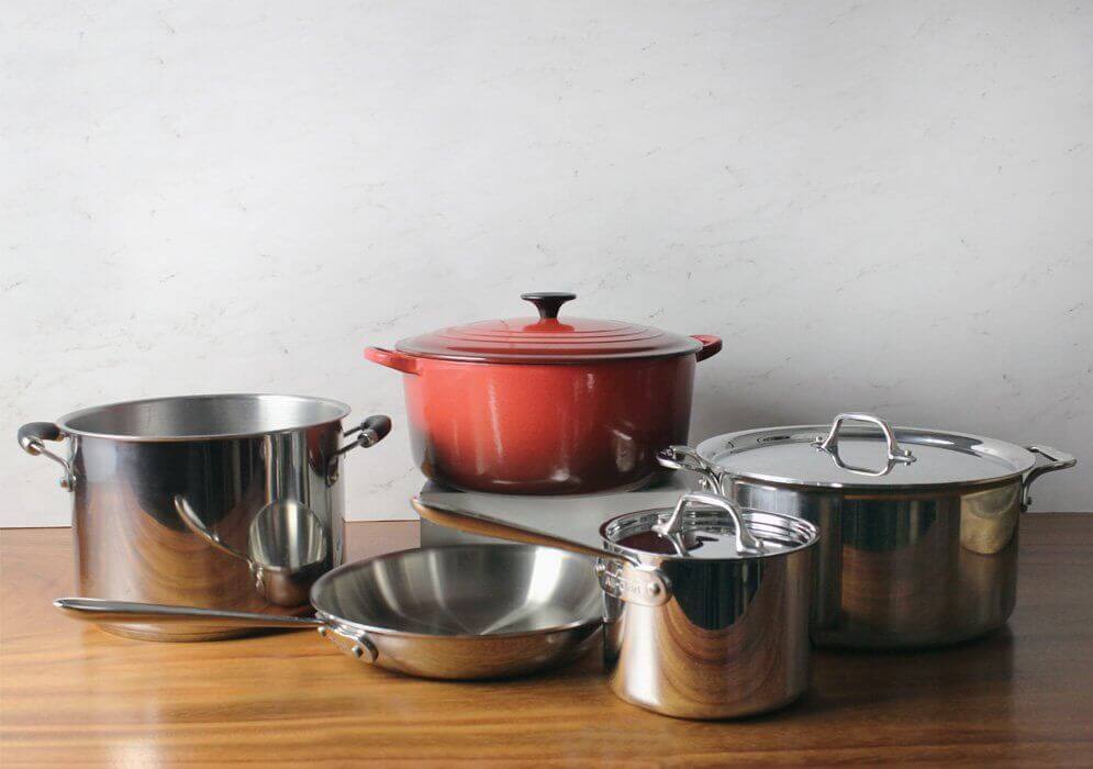 cooks essential pots and pans